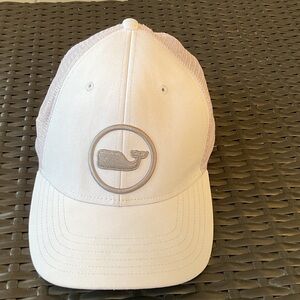 Vineyard Vines classic whale White Mesh Truckers Cap